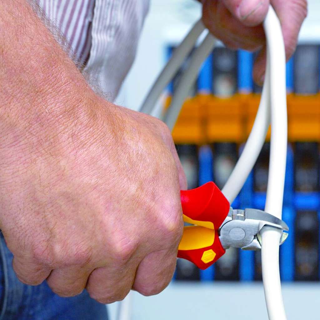 Set clesti electrician