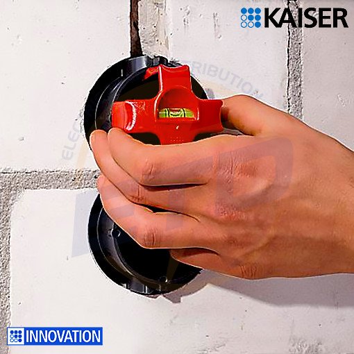 Nivela pentru doze KAISER 1190-60 - Instalare - Alinierea dozei in perete